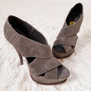 Elizabeth James E-Milla Platform Sandals